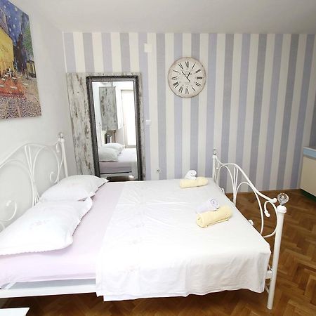 Apartments Srdjan Makarska Eksteriør bilde