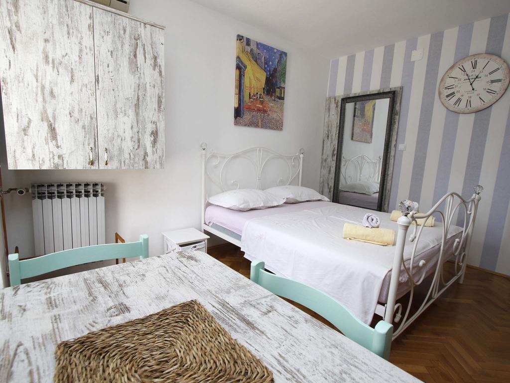 Apartments Srdjan Makarska Eksteriør bilde
